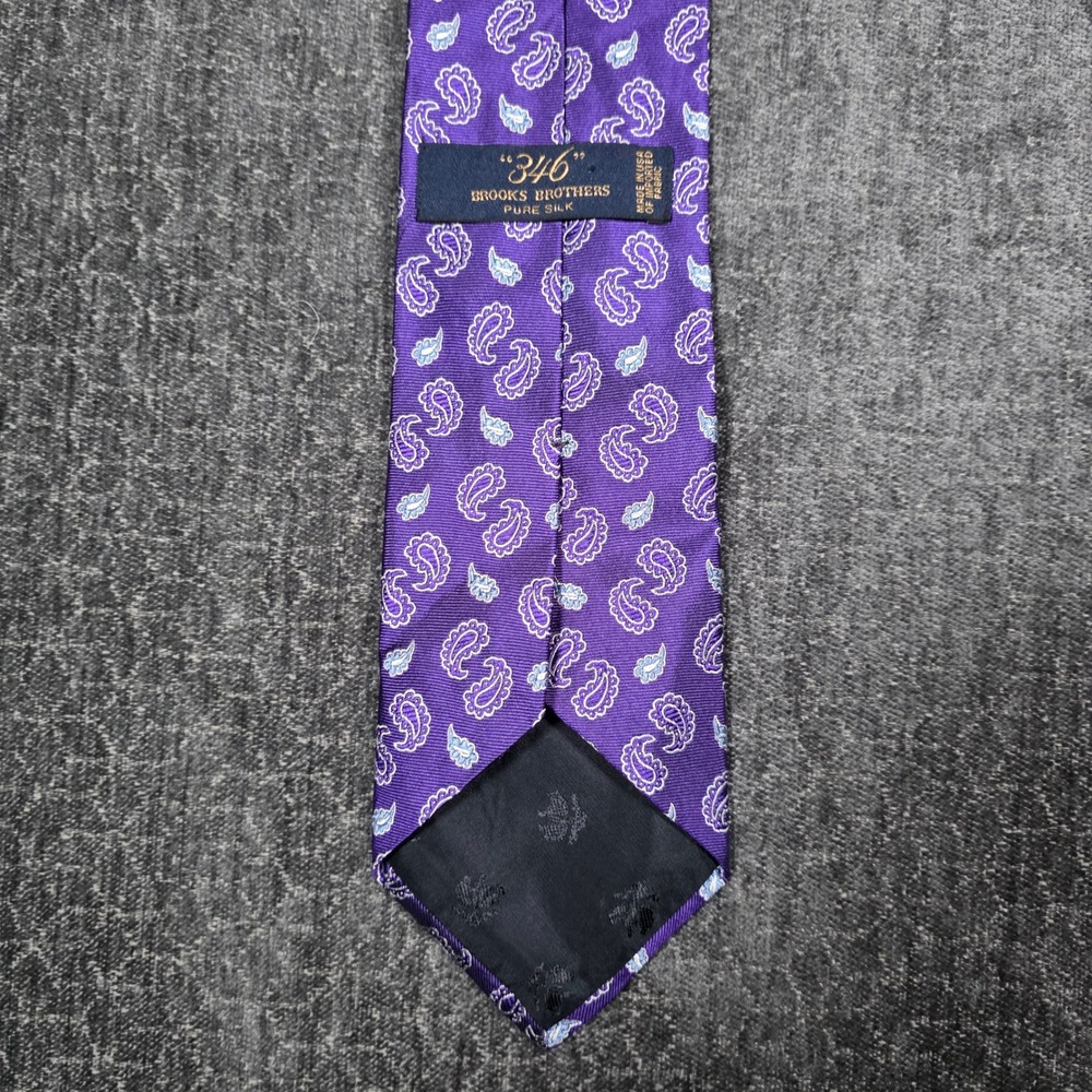 Brooks Brothers Tie Mens Purple Paisley Pure Silk 346 Accessory 3" Wide 58" Long